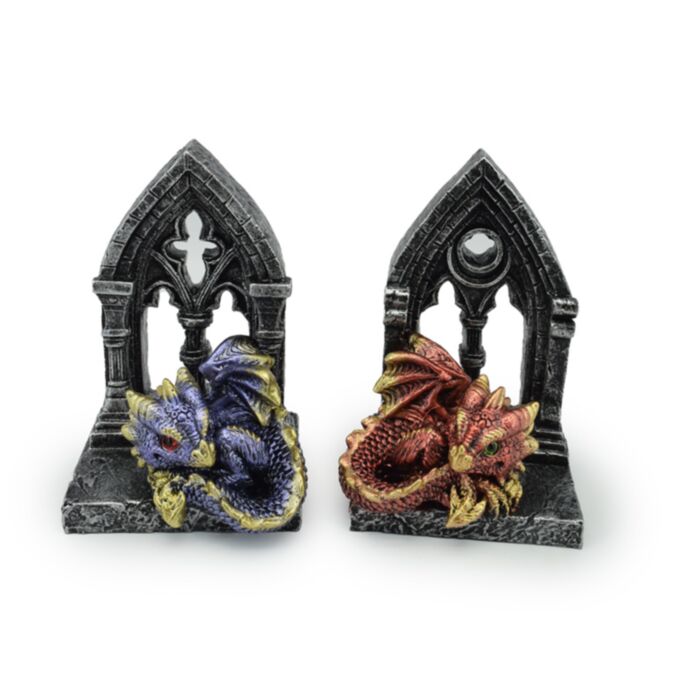Figura Dragón Bebé Elementos con ventana gótica en ruinas