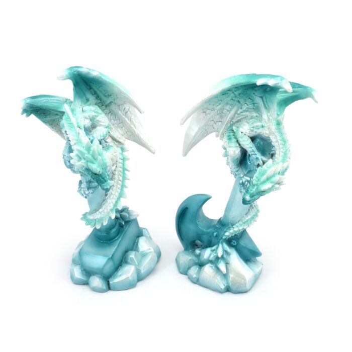 Dragón Leyendas Oscuras con Armas de Hielo