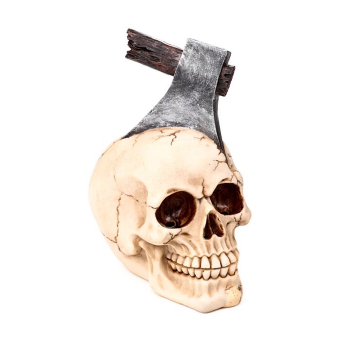 Figura Calavera con Hacha 