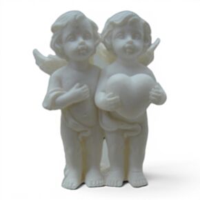 Figura Querubín con corazón de enamorados 